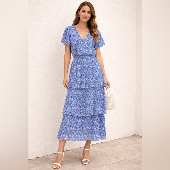 Kate And Lily Dresses & Skirts - Chic Blue Floral Maxi Dress